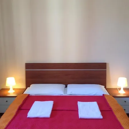 Star San Siro Fiera Hostal *